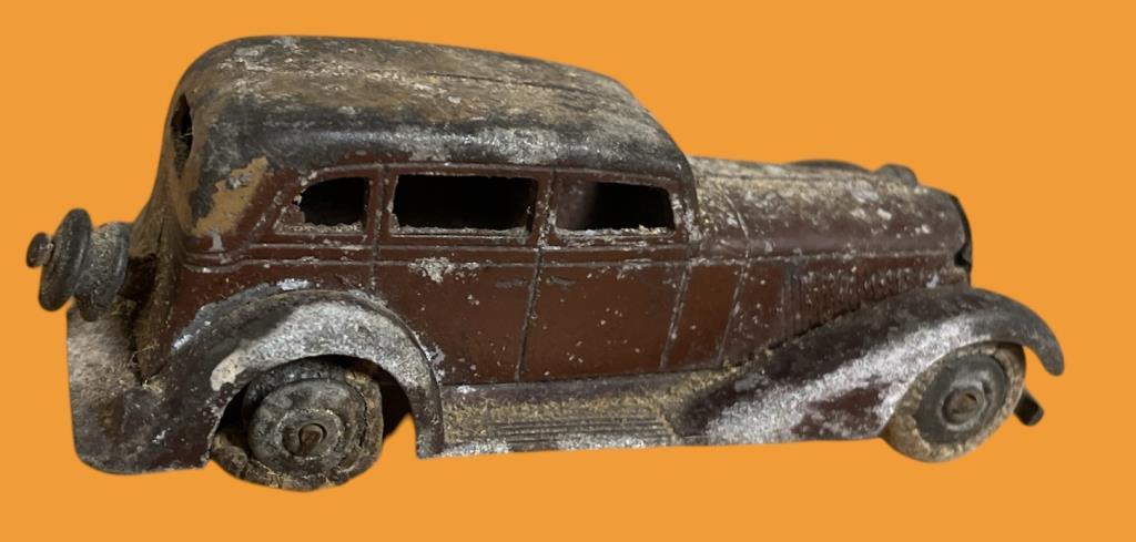 Vintage Tootsie Toy Car