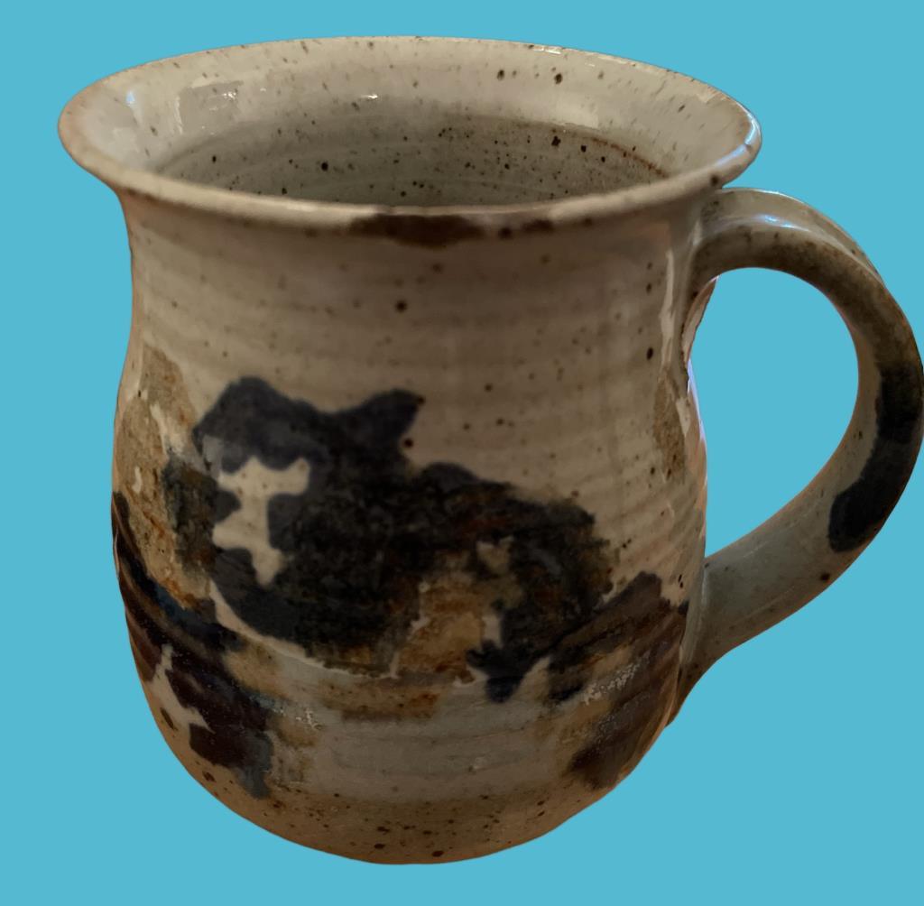 Assorted Pottery: Pigeon Forge Pottery Bid Vase,