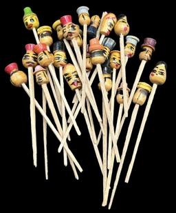 Assorted Asian Decorative Accessories, Including