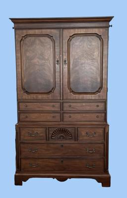 Armoire "Covington Park Collection" by Drexel H