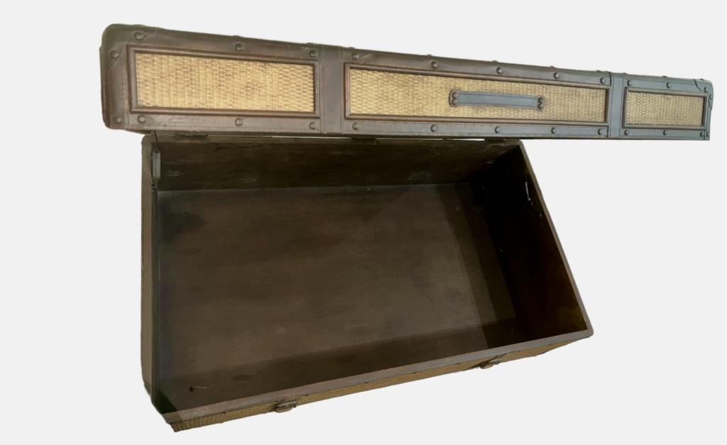 Trunk - 47 1/2” x 27 1/2”, 20” H