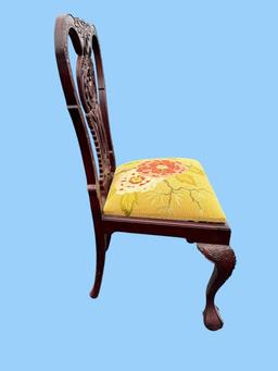 Set of (7) Mahogany Chippendale Style Dining