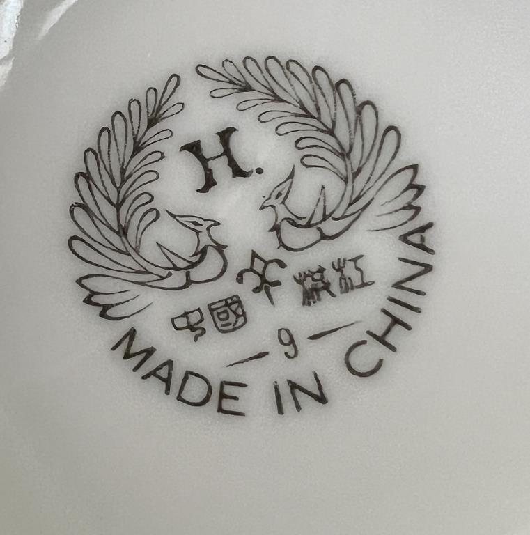 (4) Collectible Cups & Saucers: