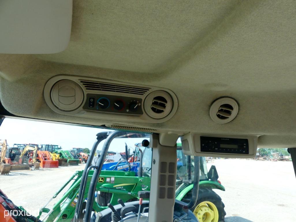 JOHN DEERE 5075E