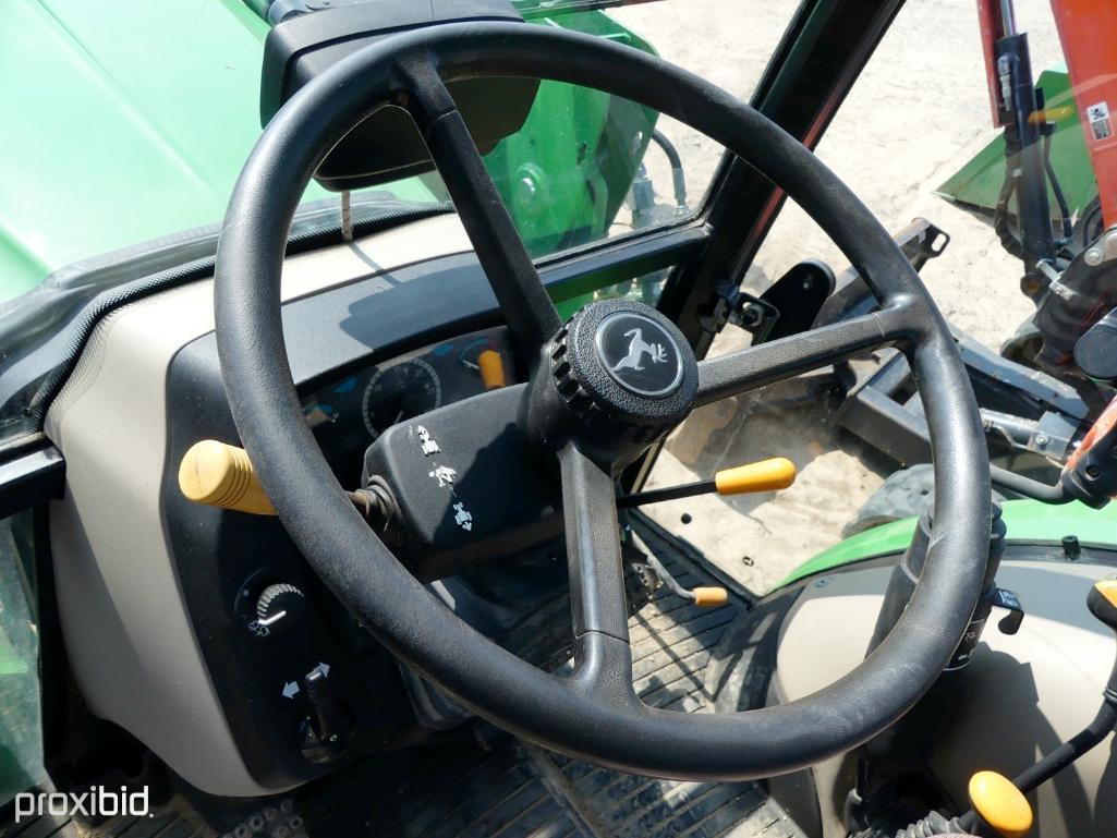 JOHN DEERE 5075E
