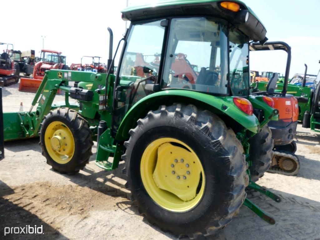 JOHN DEERE 5075E