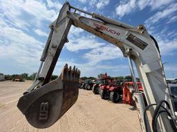 TAKEUCHI TB250 MINI EXCAVATOR