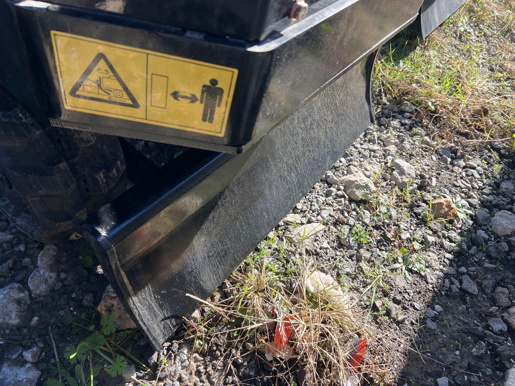 AGT QS12R MINI EXCAVATOR