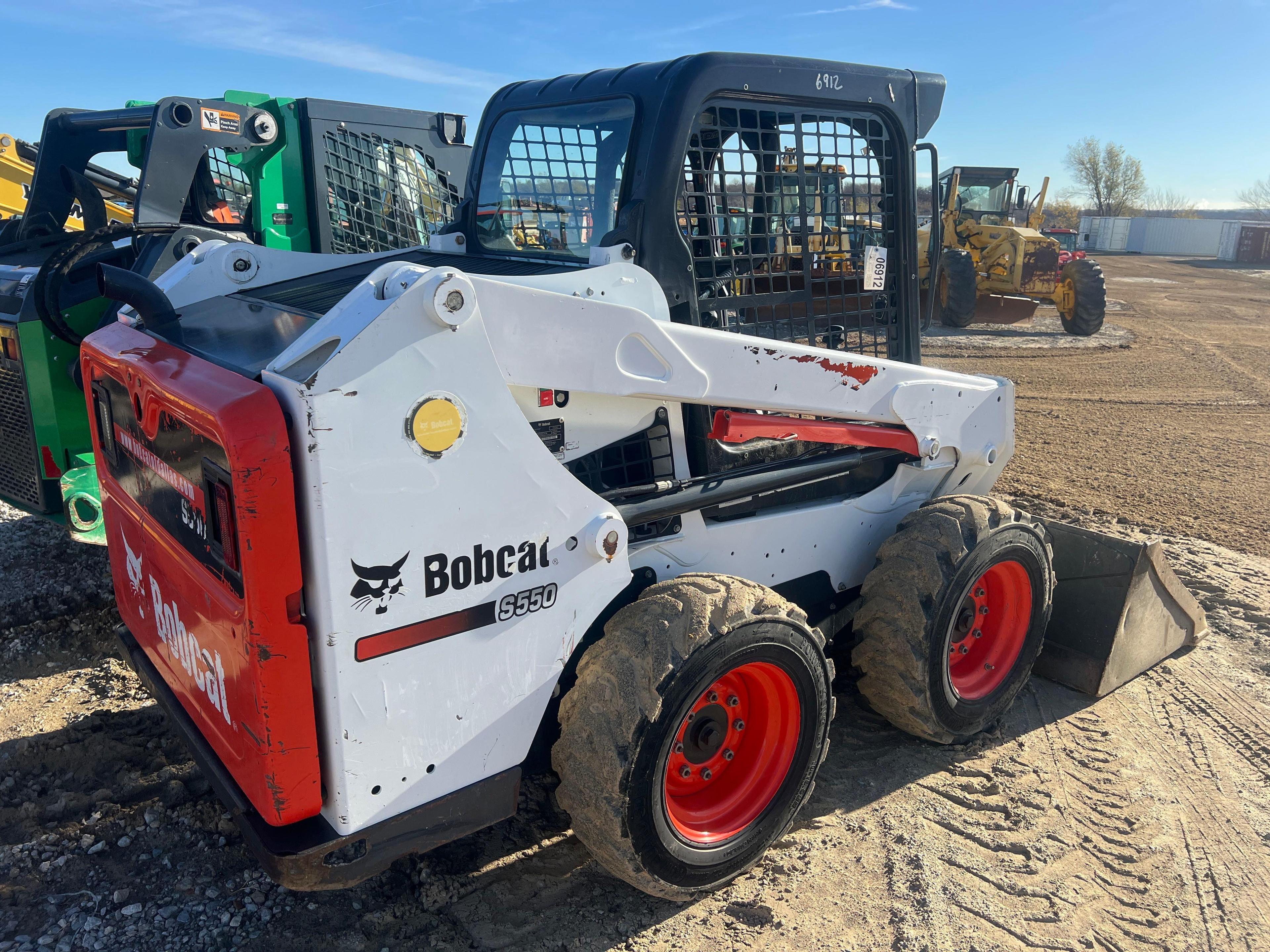 BOBCAT S550 SKID STEER OPEN