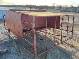 1000LB CREEP FEEDER