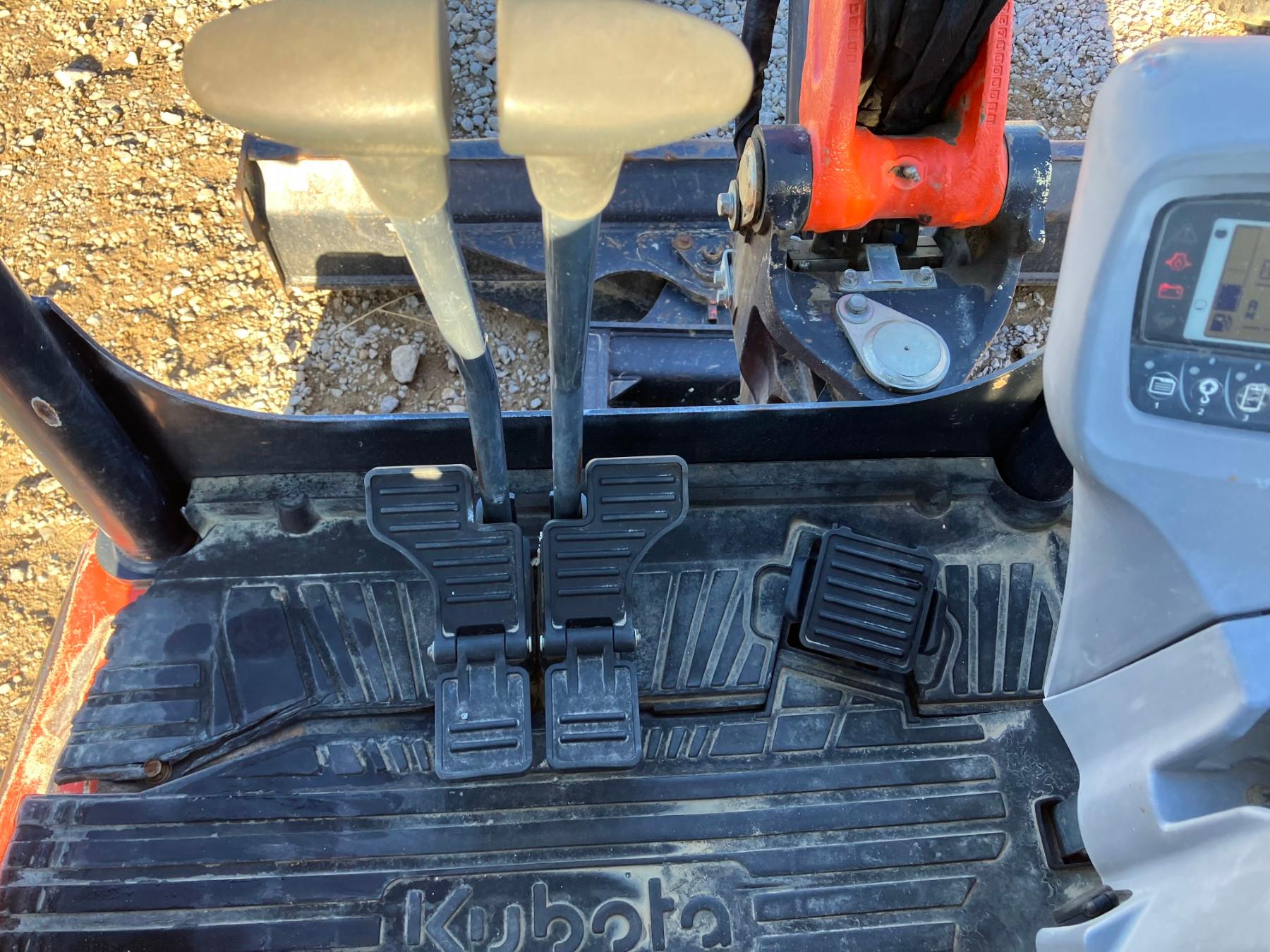 KUBOTA U35-4 MINI EXCAVATOR