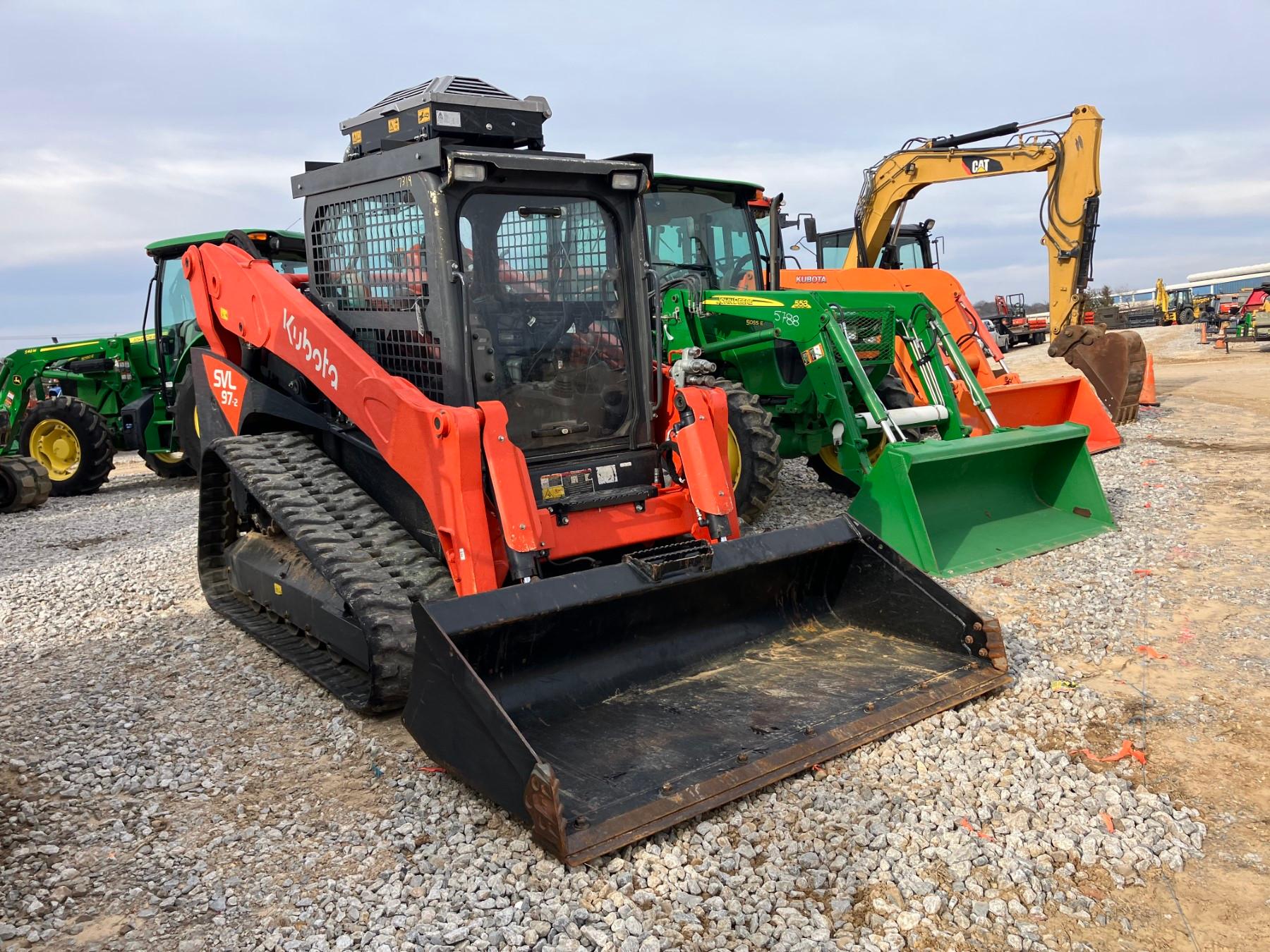 KUBOTA SVL97-2 SKIDSTEER