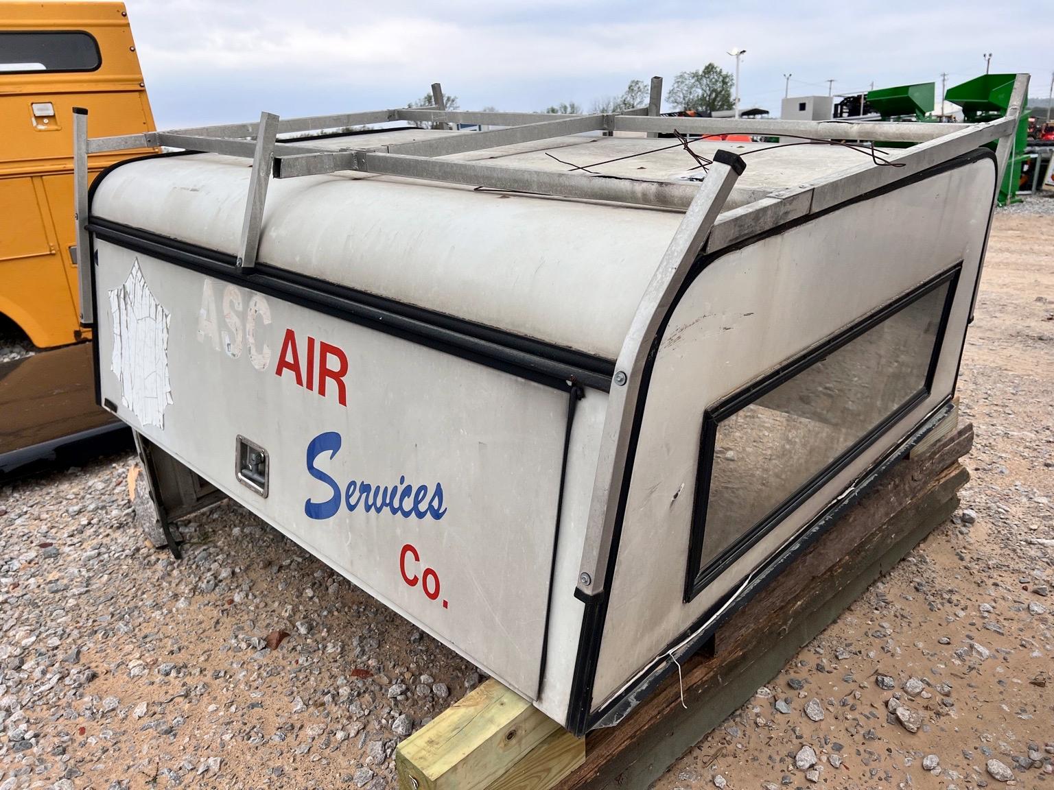 CAMPER SHELL W/ TOOL BOXES