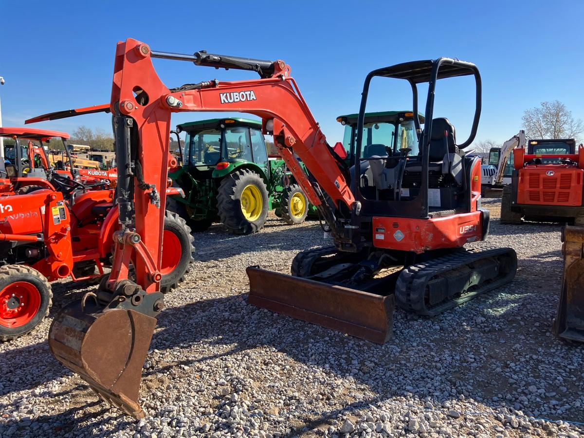 KUBOTA U35-4 MINI EXCAVATOR