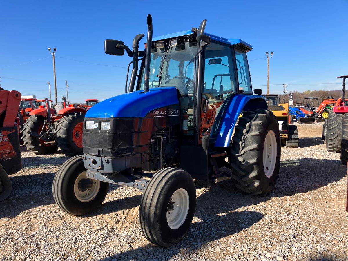 NEW HOLLAND TS110