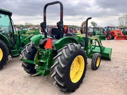 JOHN DEERE 5075E