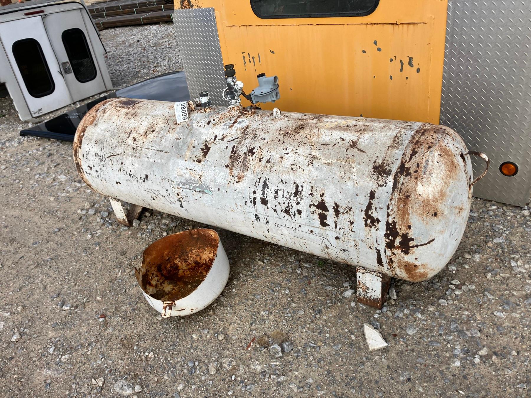 150 GALLON PROPANE TANK