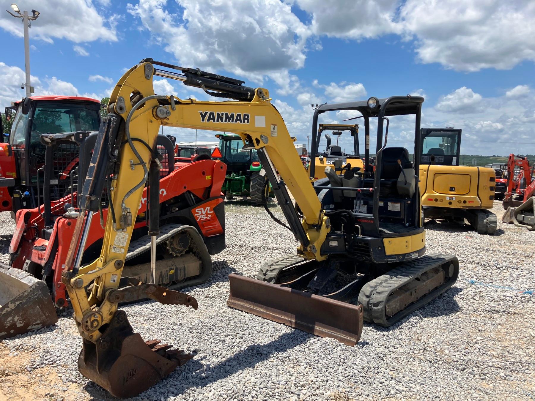 YANMAR VIO35-6A MINI EXCAVATOR