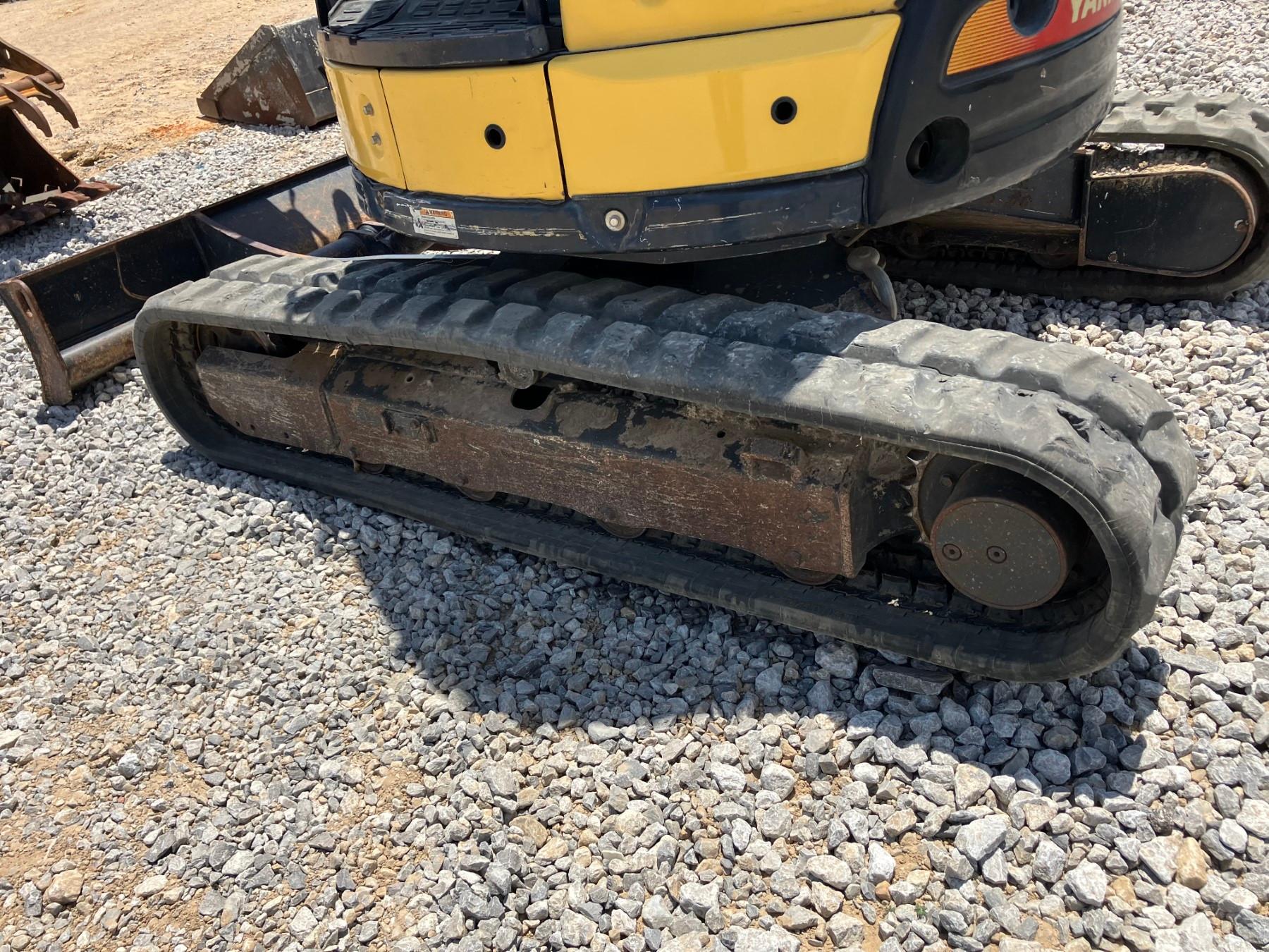 YANMAR VIO35-6A MINI EXCAVATOR
