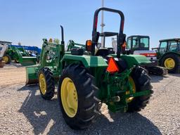 JOHN DEERE 5045E