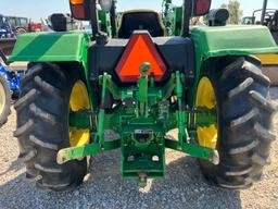 JOHN DEERE 5045E
