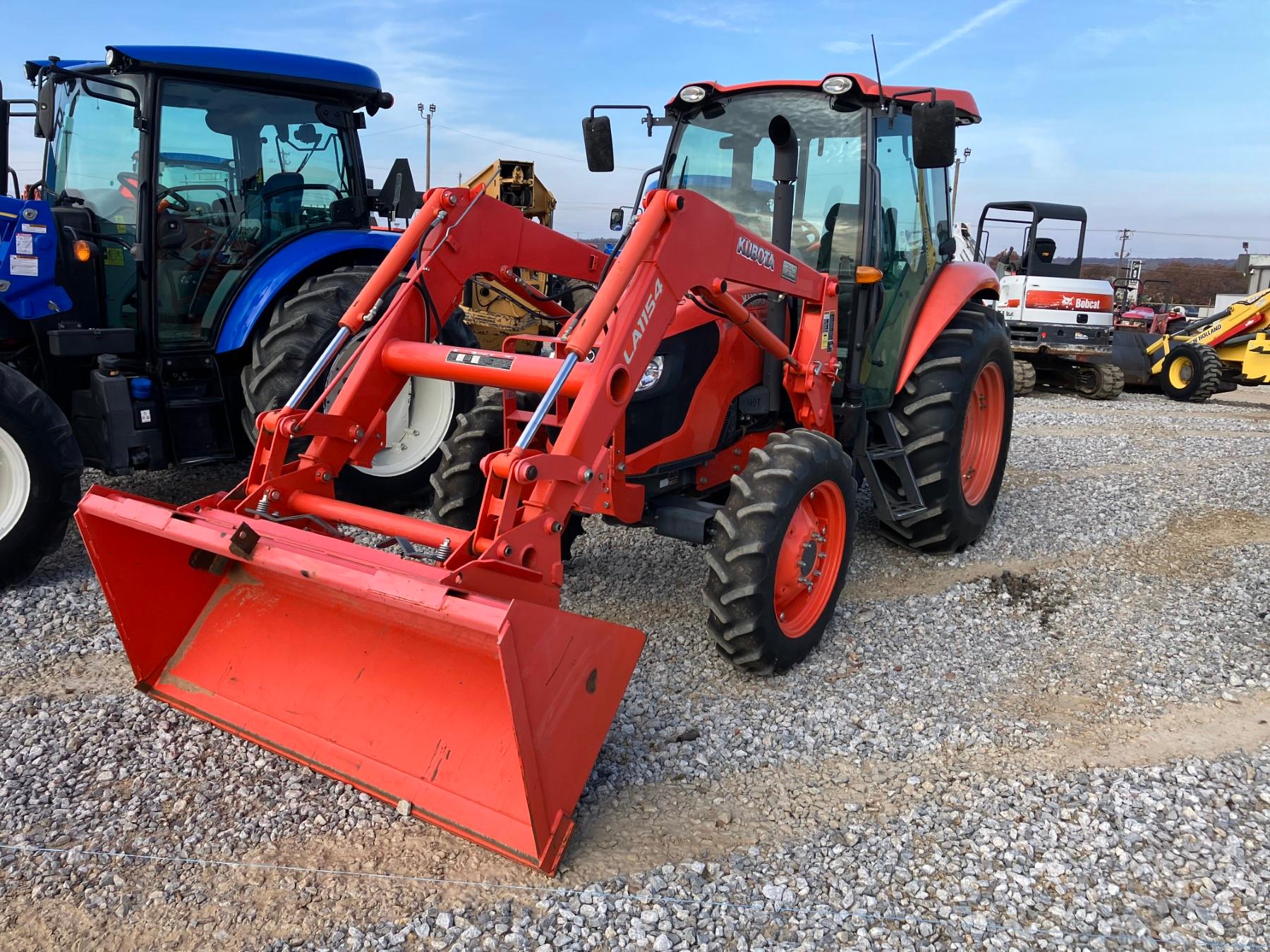 KUBOTA M7060