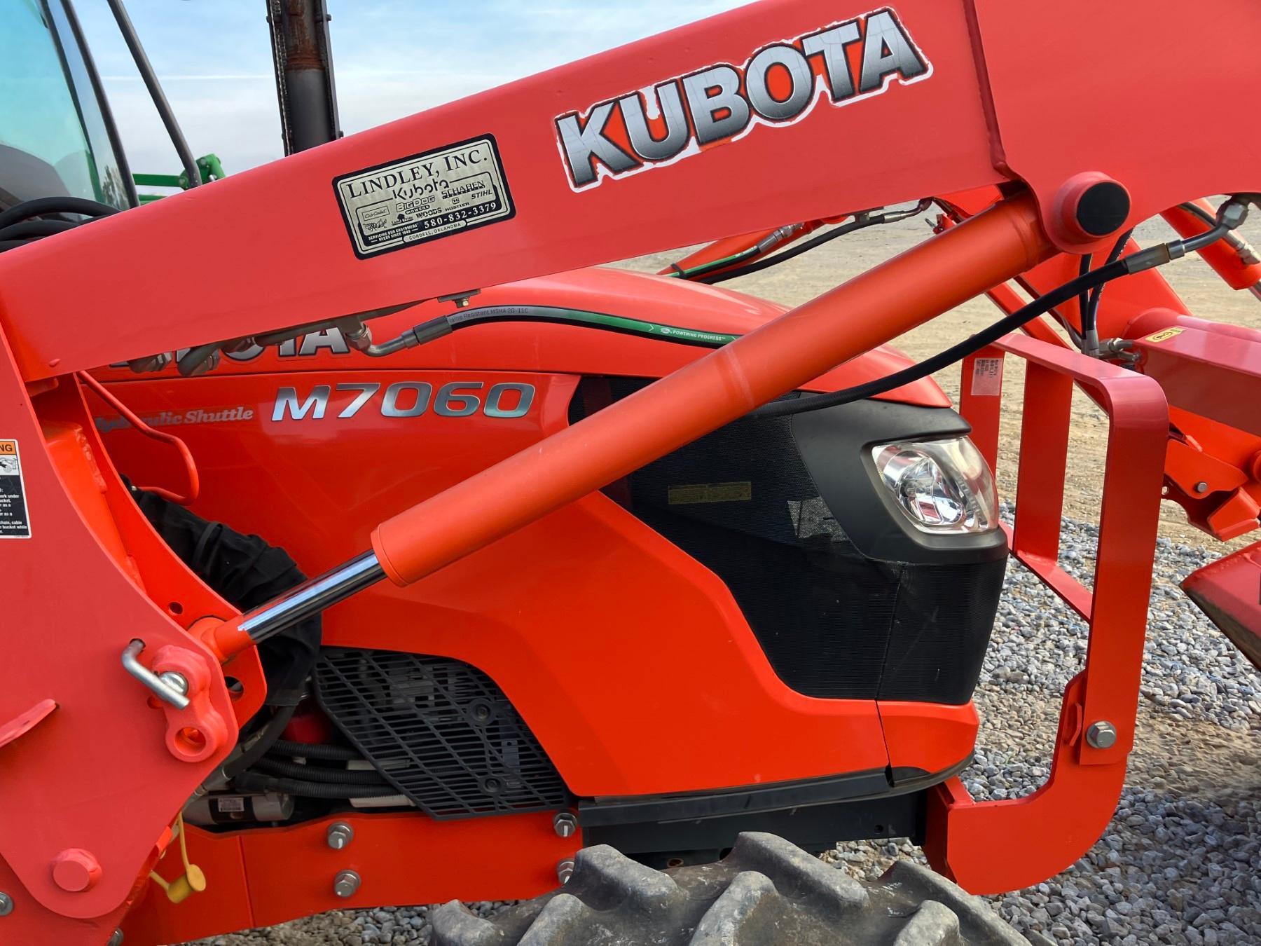 KUBOTA M7060