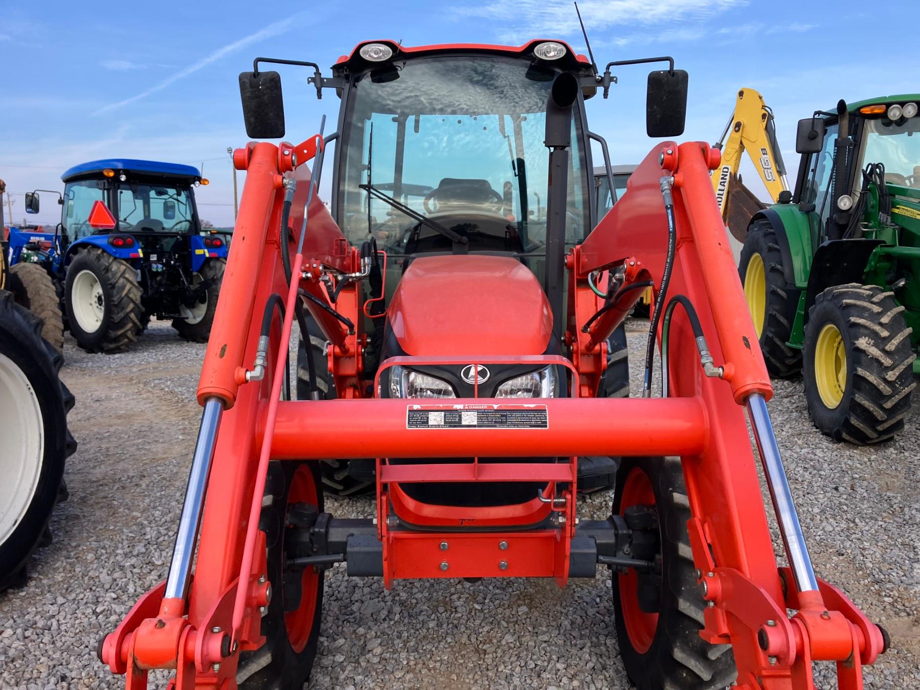 KUBOTA M7060