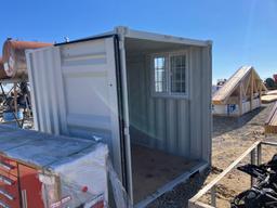 8' CONTAINER