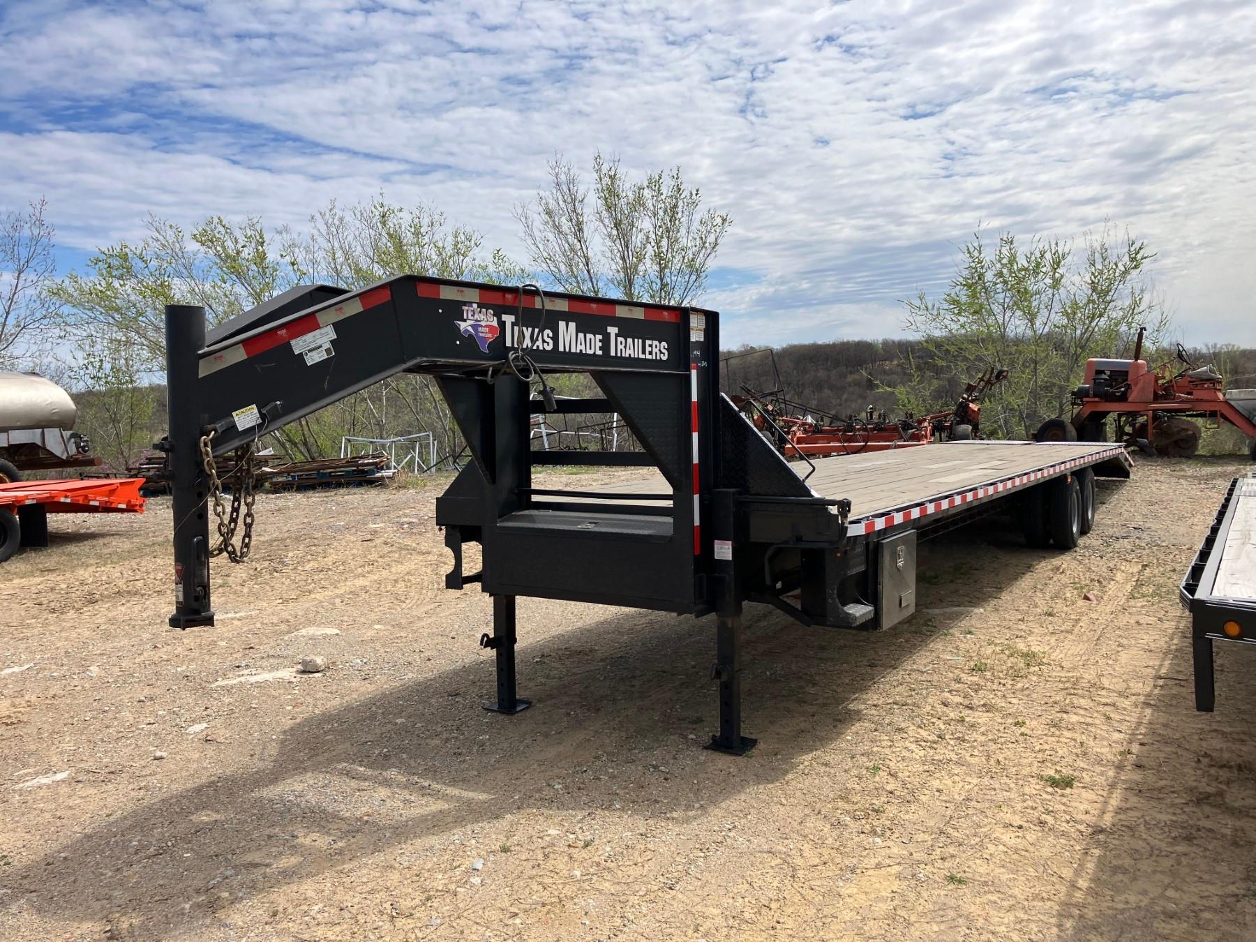 18 TEXAS MADE TRLR S#598060