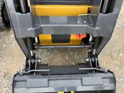 CFG KRW232 MINI SIT IN SKID STEER