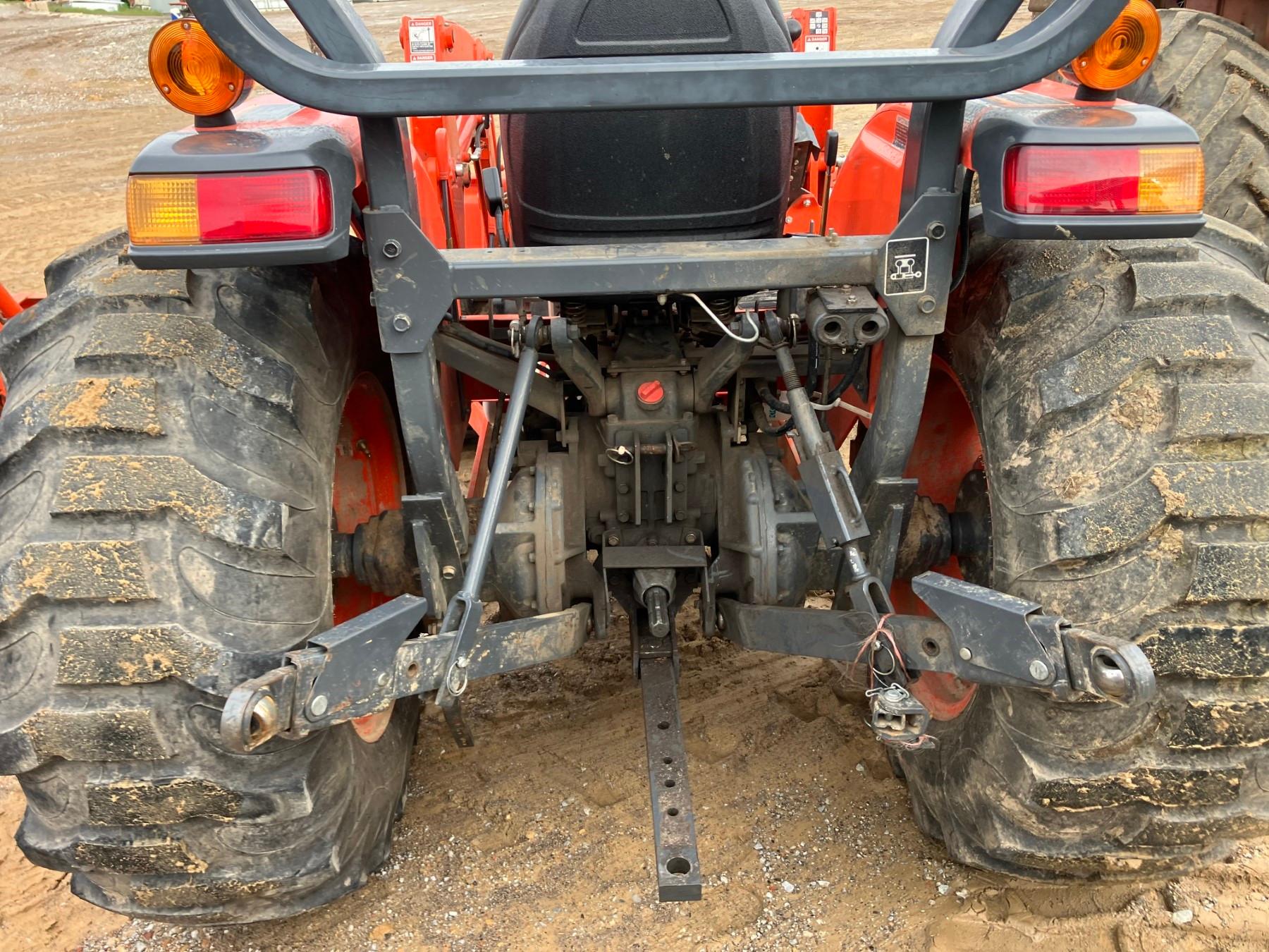 KUBOTA MX5800