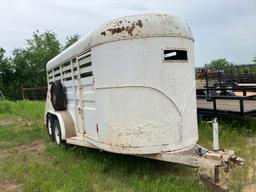 16' WHT STOCK TRAILER ENCLSD W/ BOS