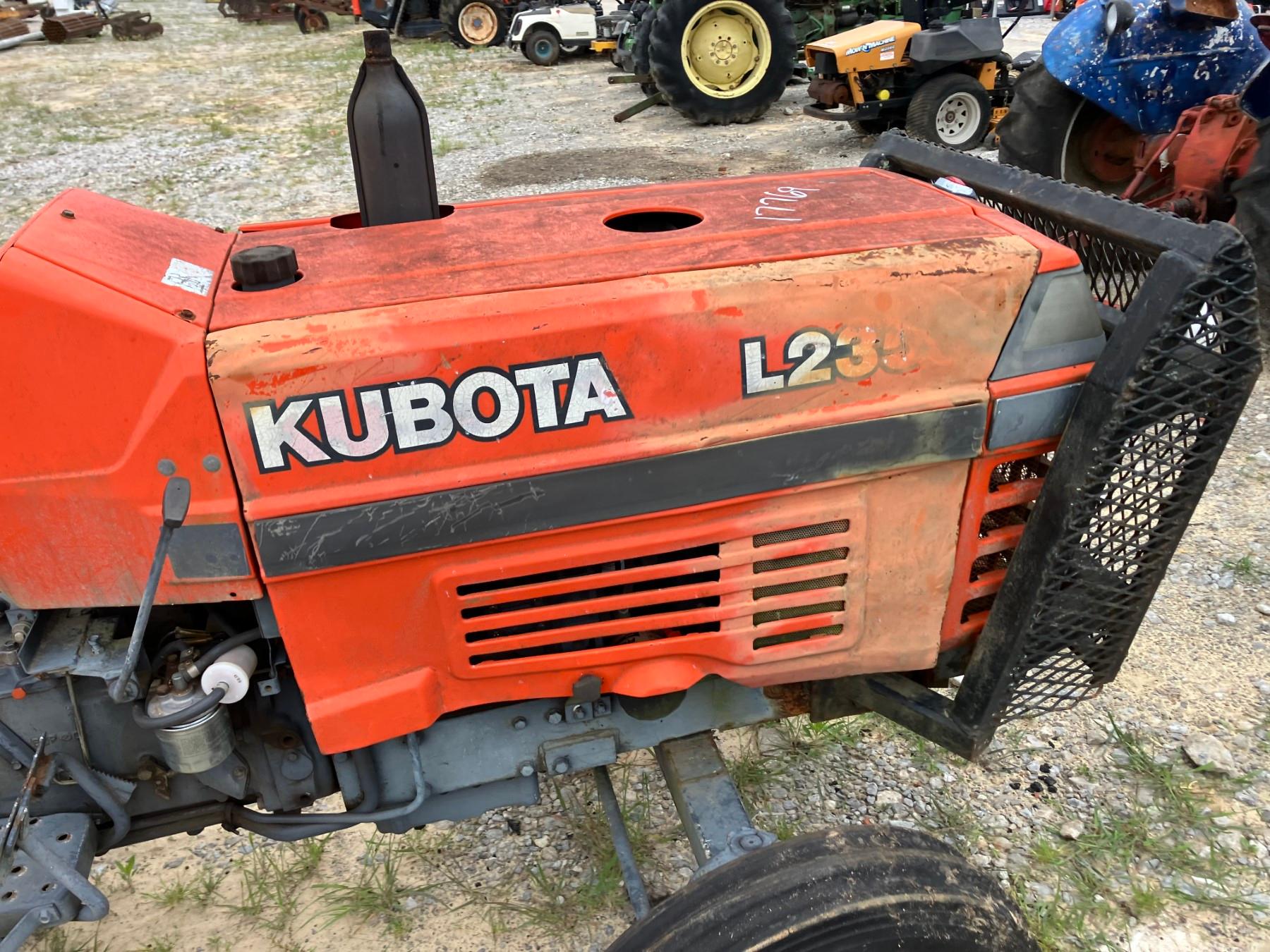 KUB L2350 2WD/548H/SLVG #21663