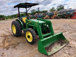 JOHN DEERE 5205