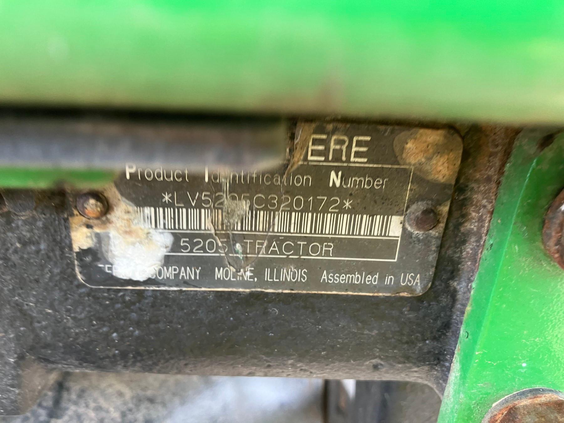 JOHN DEERE 5205