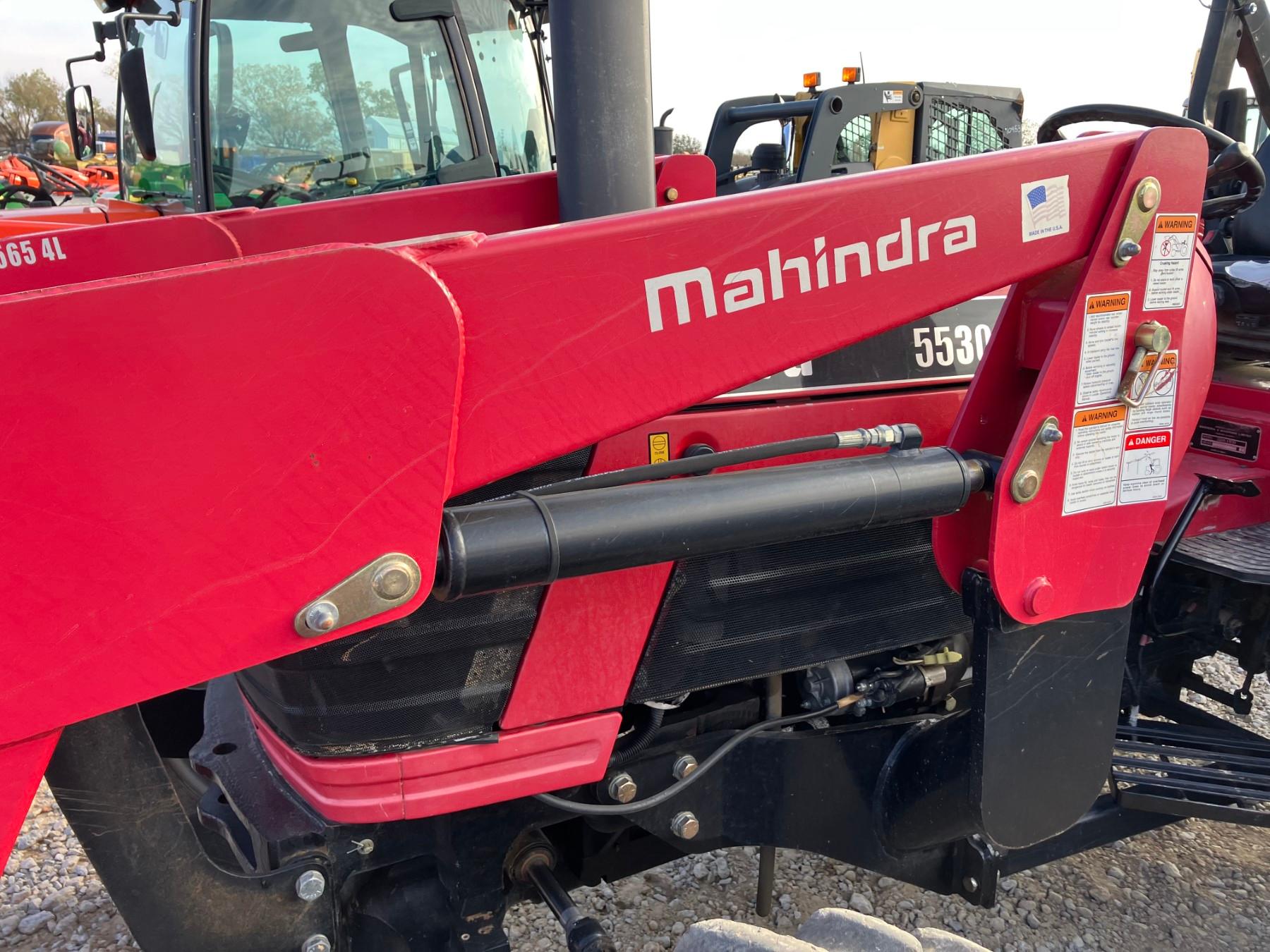 MAHINDRA 5530