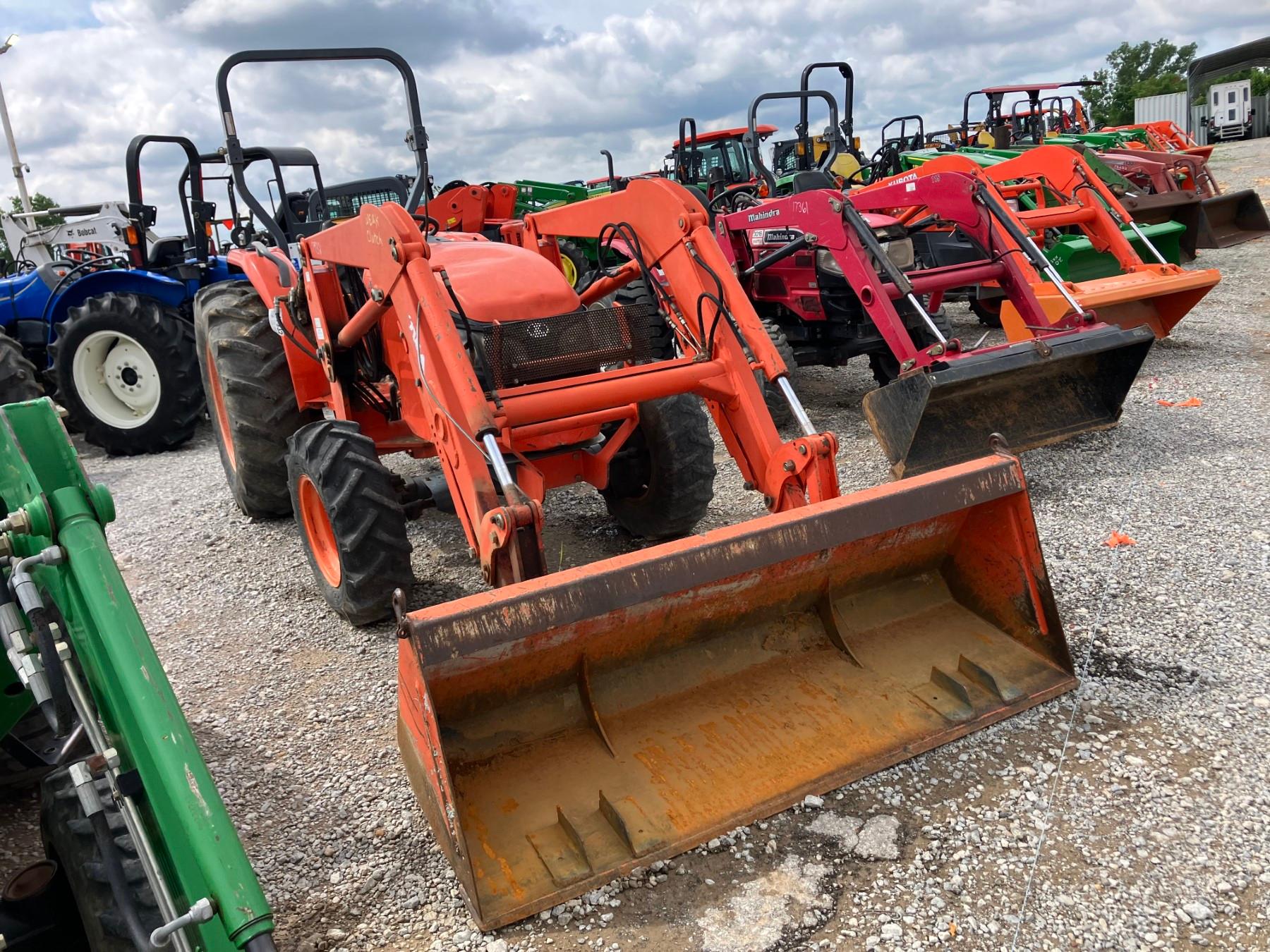 KUBOTA MX5100