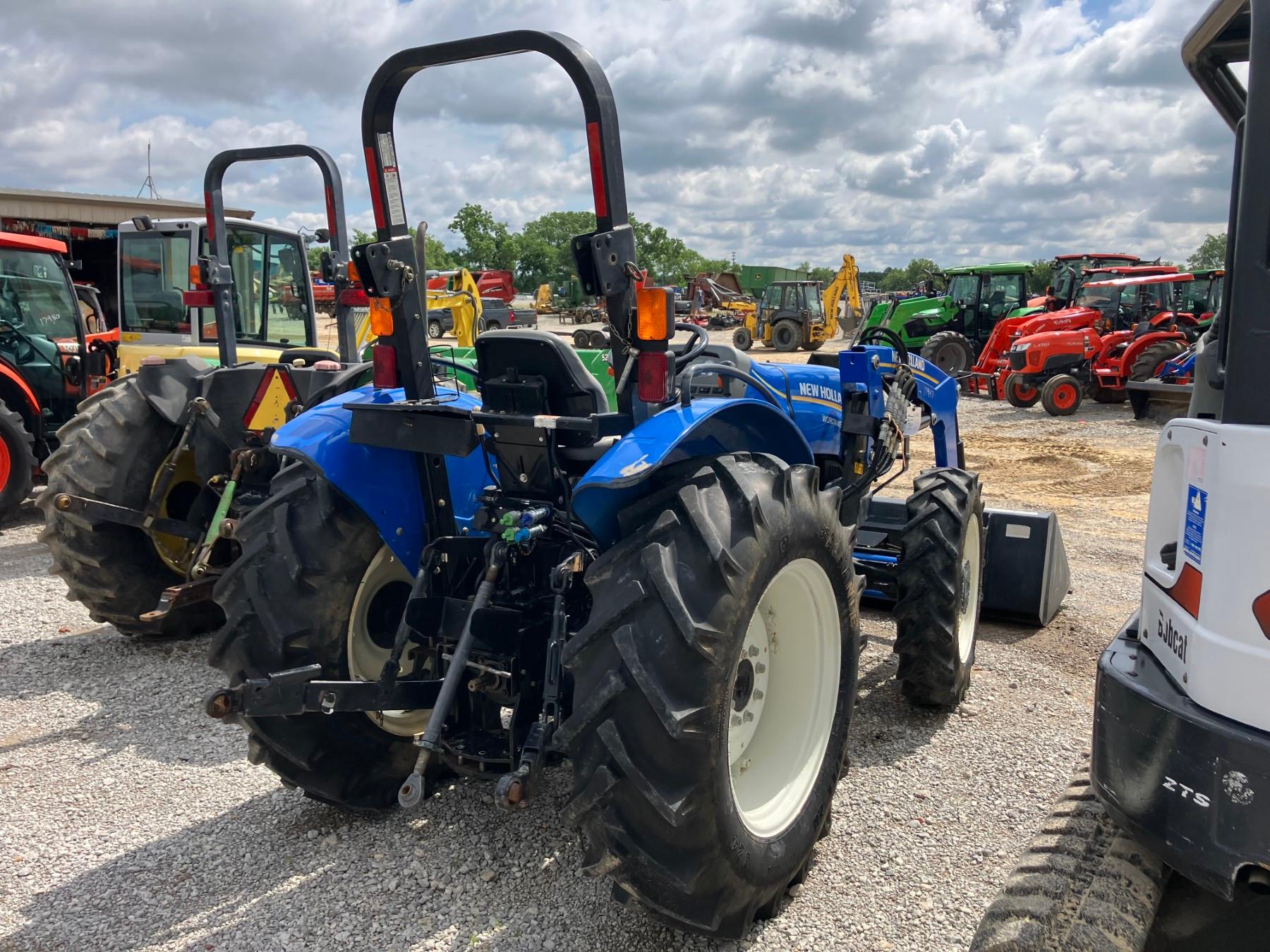 NEW HOLLAND WORKMASTER 70