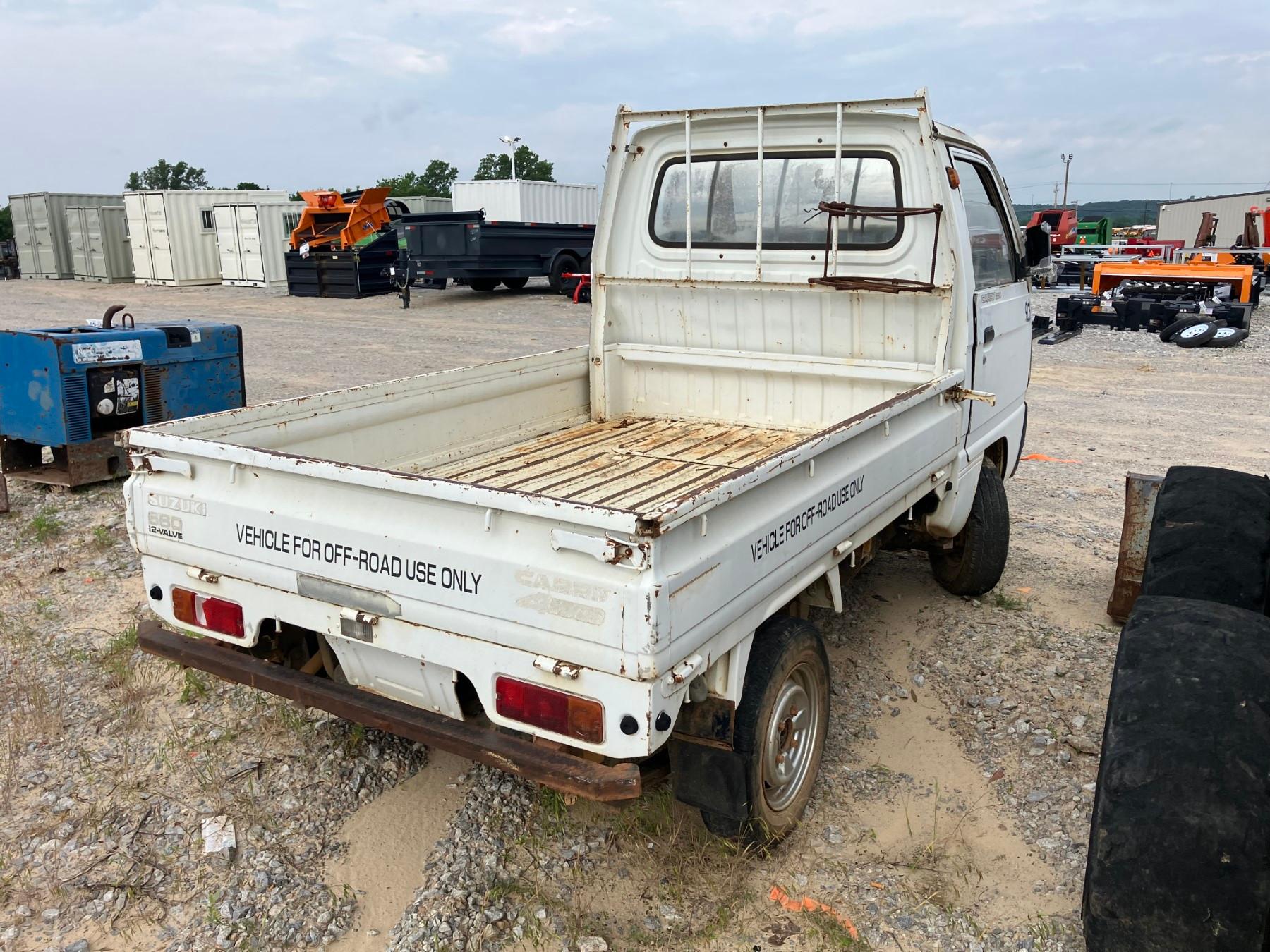 SUZUKI CARRY 660 2WD/'16/SLVG BOS