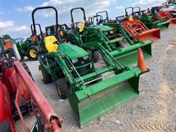 JOHN DEERE 1025R