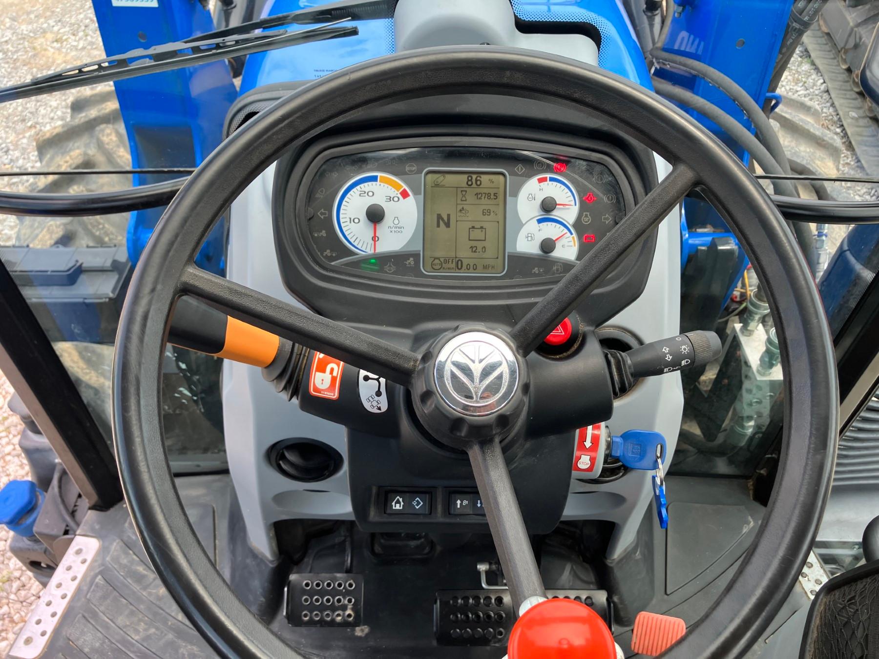 NEW HOLLAND T5.110