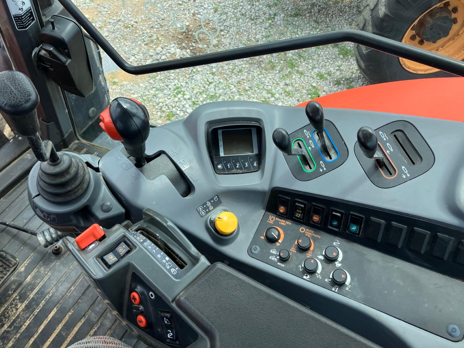 KUBOTA M6-131