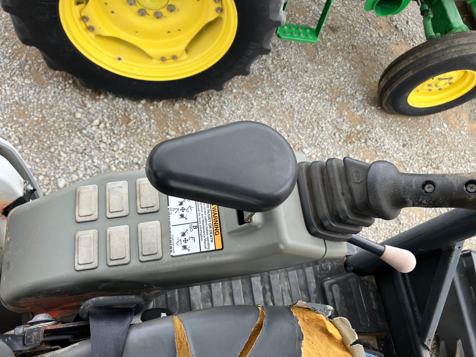 BOBCAT E42 MINI EXCAVATOR