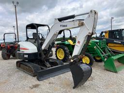 BOBCAT E42 MINI EXCAVATOR