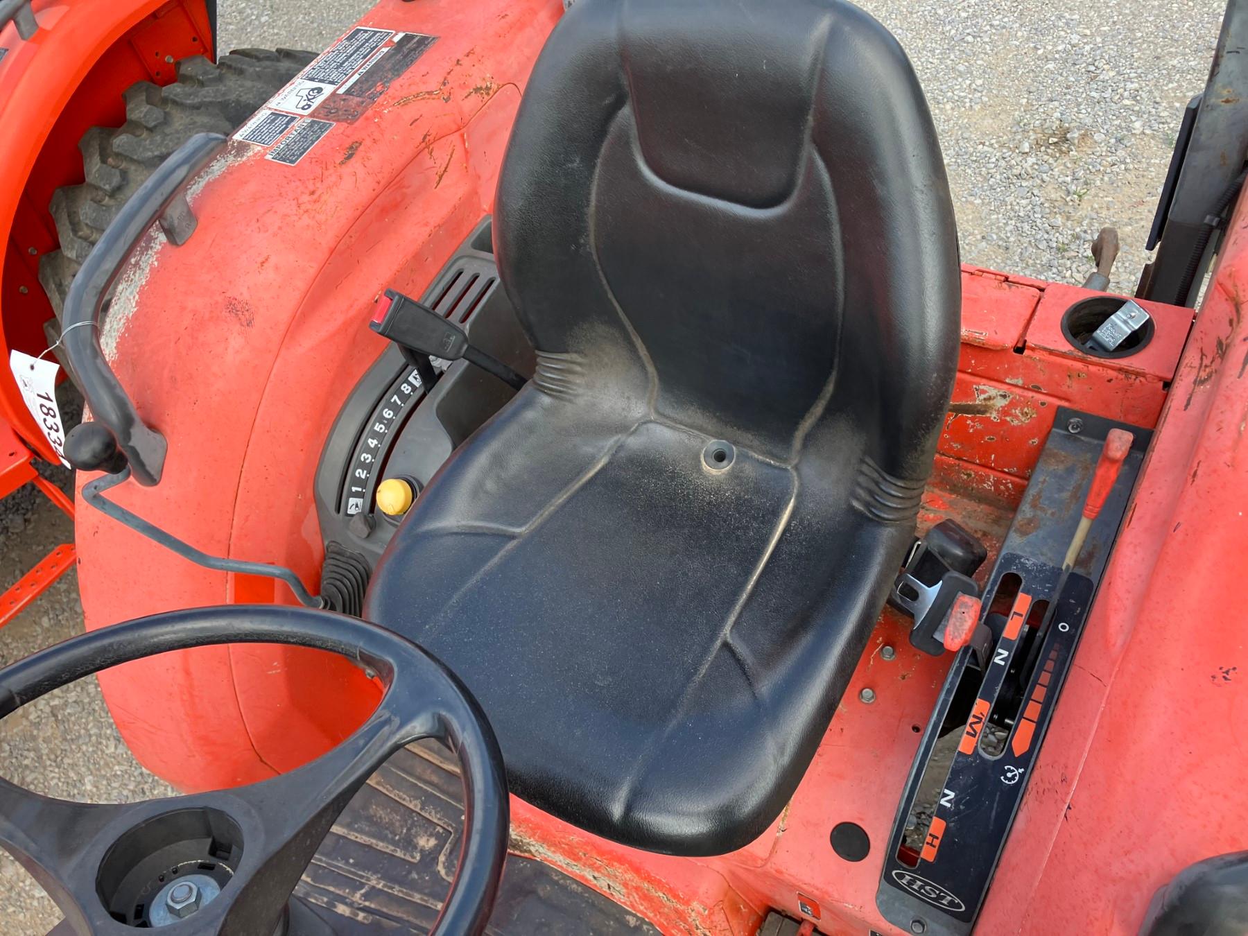 KUBOTA L3240