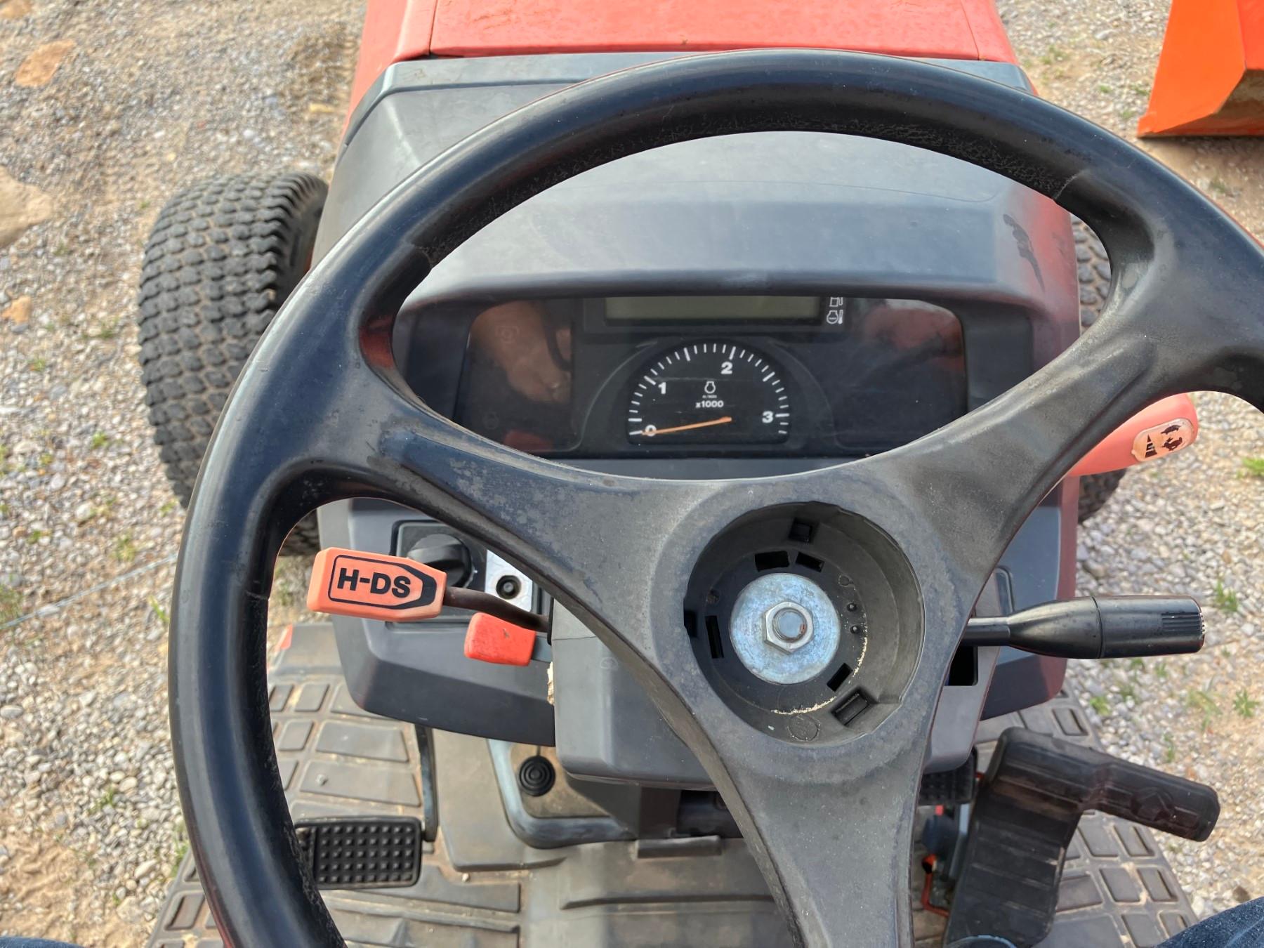 KUBOTA L3240