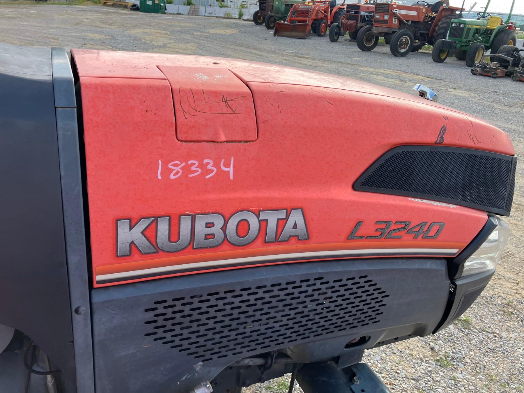 KUBOTA L3240