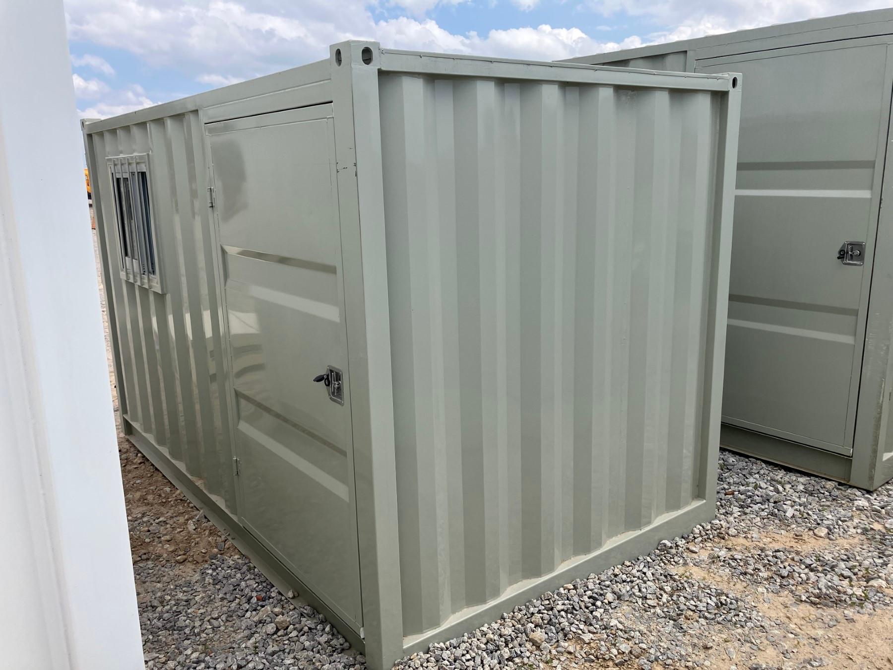 11' STORAGE CONTAINER