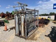 CATTLE CHUTE